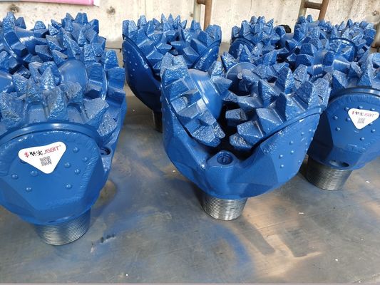 Iadc 217 Steel Tooth Tricone Bit Wear Resistant Tricone Rock Drill Bit